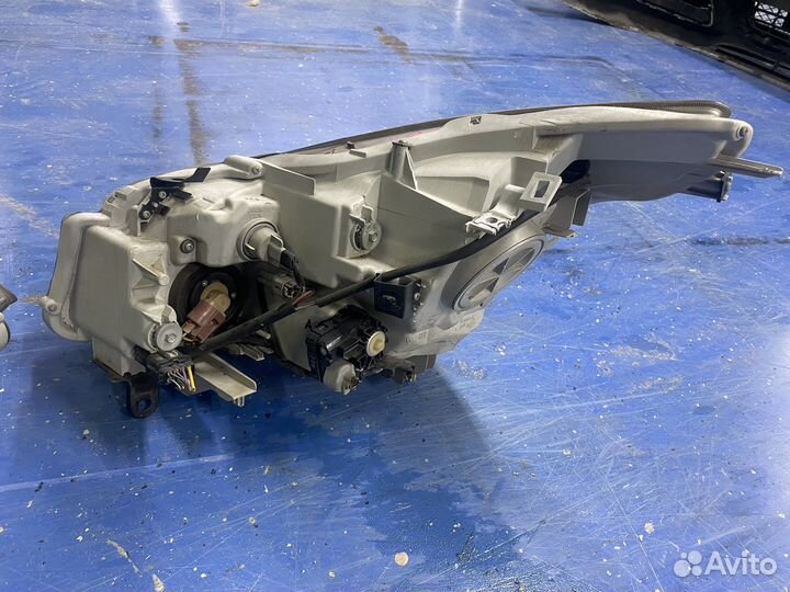 Фара Infiniti G V36