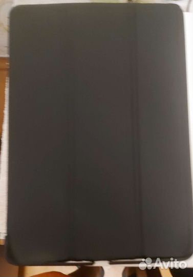 Коробка iPad 9generation плюс чехол
