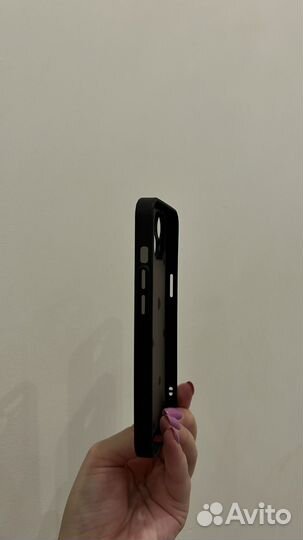 Чехол на iPhone 14
