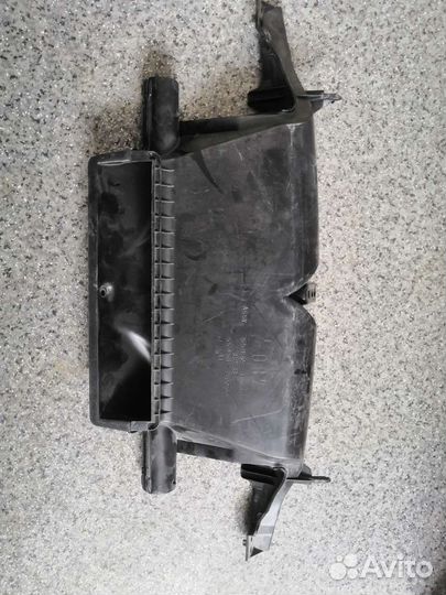 Воздуховод вентиляции салона Toyota