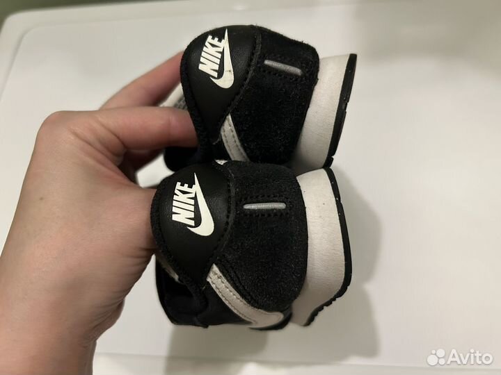 Кроссовки Nike 22 размер