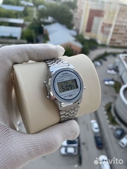 Часы casio ретро унисекс