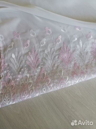 Тюль с вышивкой 2,44х2,65см