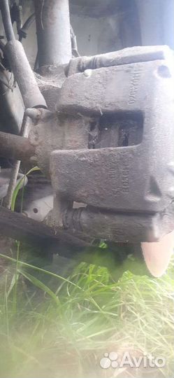 Peugeot 307 суппорт передний левый