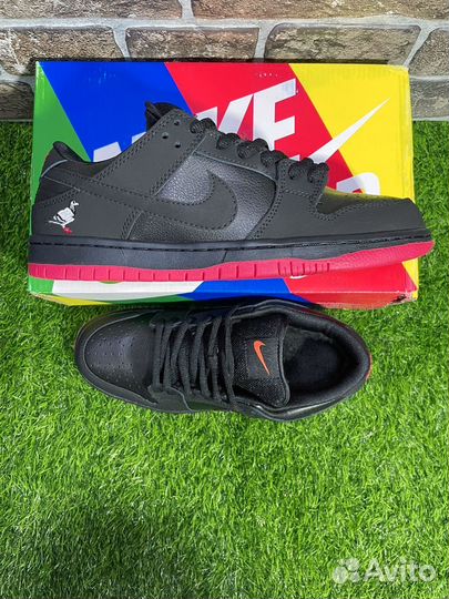 Кроссовки Nike SB Dunk Low