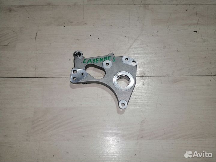 Кронштейн Porsche Cayenne S