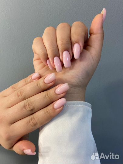 Модель на маникюр с покрытием