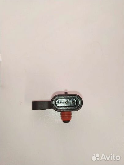 Датчик давления воздуха во впускном коллекторе. GM