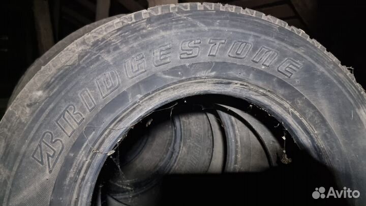 Bridgestone Desert Dueler 245/70 R16