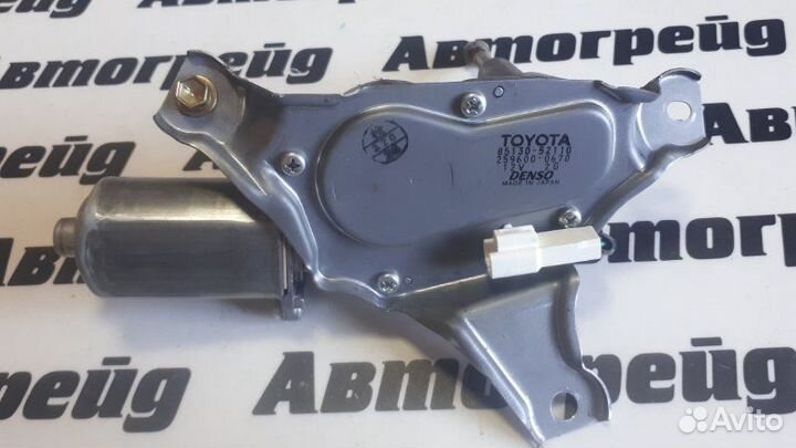 Моторчик заднего дворника Toyota Vitz SCP90 2SZ