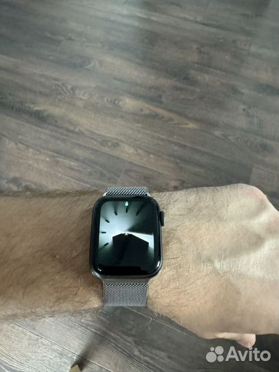 Часы Apple Watch Series 5 40 mm + стальной ремешок