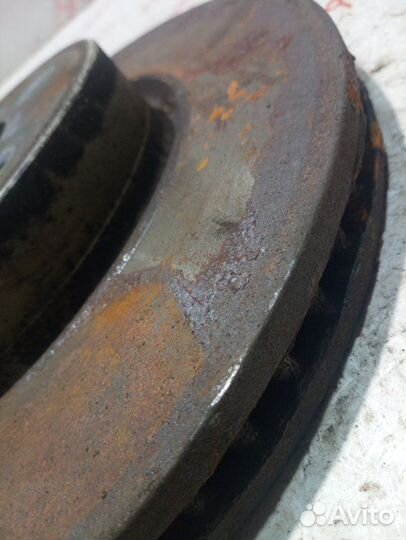 Диск тормозной передний Land Rover Discovery 3