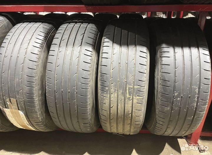 Bridgestone Dueler H/T 687 235/65 R17 104M