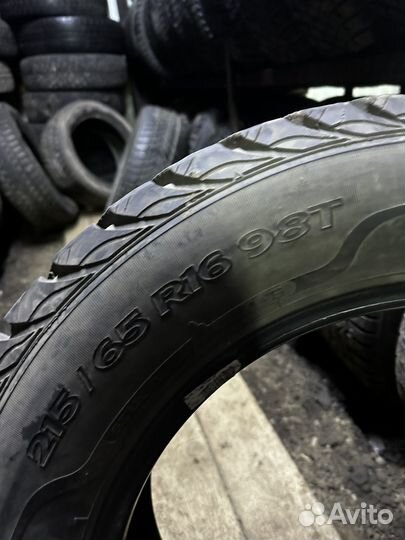 Sava Eskimo Stud 215/65 R16