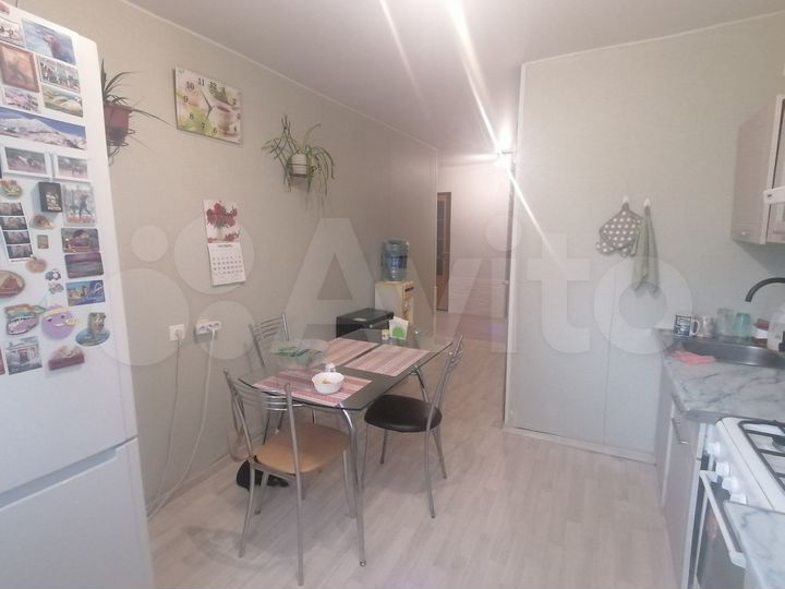 4-к. квартира, 73,8 м², 2/5 эт.