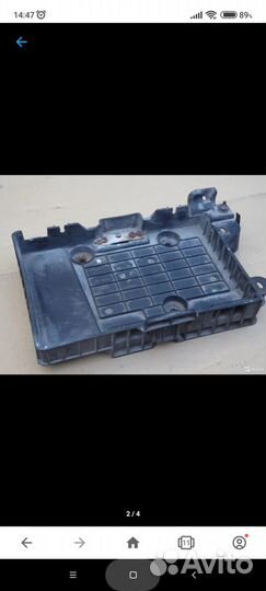 Площадка под акб Рено Меган