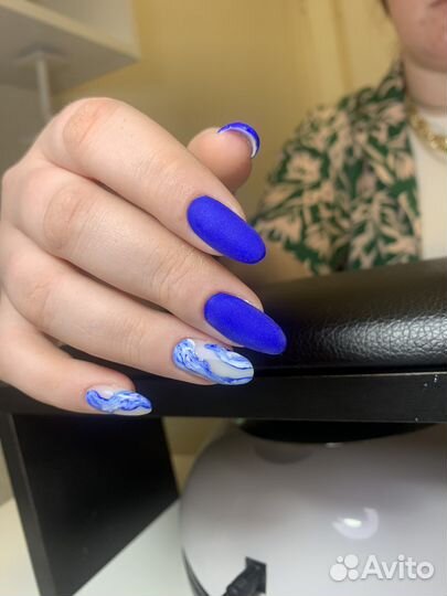 Наращивание ногтей педикюр