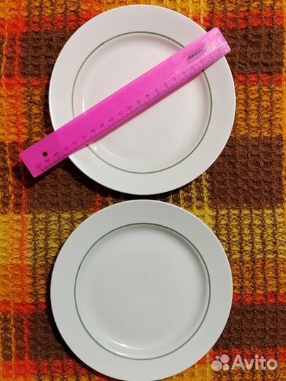 2 шт Тарелки Дулево зелёная кайма 1994г