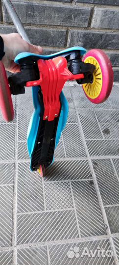 Самокат детский трехколесный бу