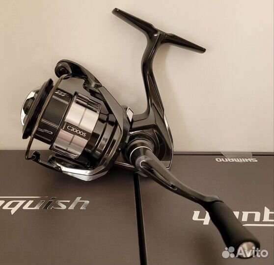 Катушка Shimano 23 Vanquish С2000S - 2500S