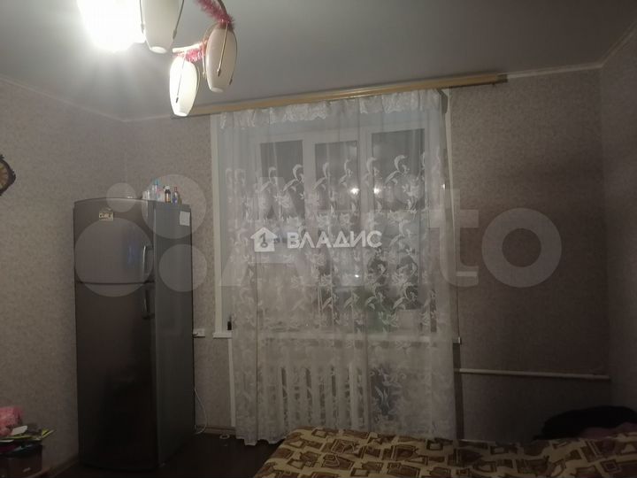 Комната 18 м² в 3-к., 1/3 эт.