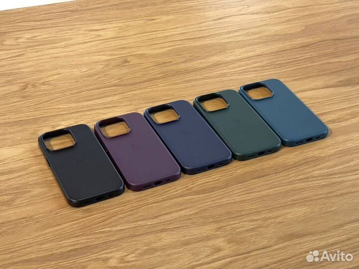 Чехол на iPhone 15 pro leather case