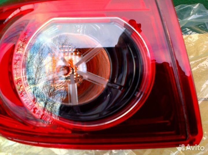 Фонарь задний левый внешний Мазда 3 BM Седан 2013