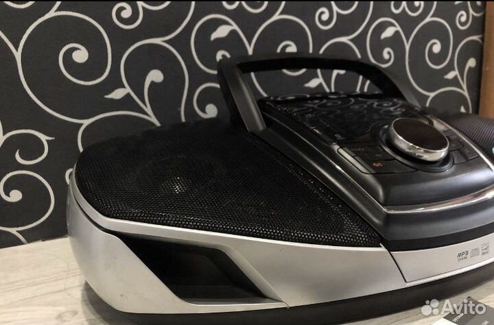 Музыкальный центр бумбокс магнитола