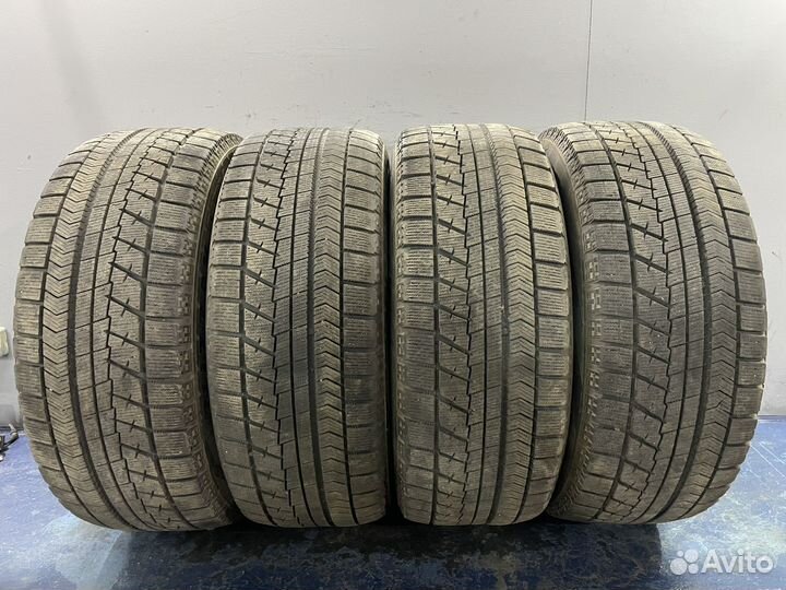 Bridgestone Blizzak VRX 225/55 R17 97Q