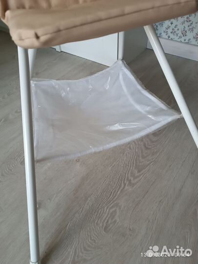 Стульчик для кормления InHome