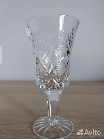 Бокалы, рюмки, кружки хрустальные