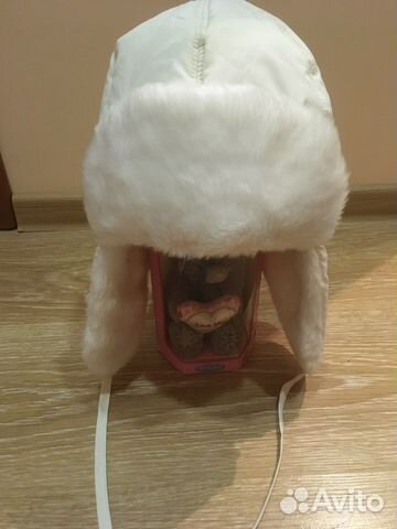 Шапка новая белая