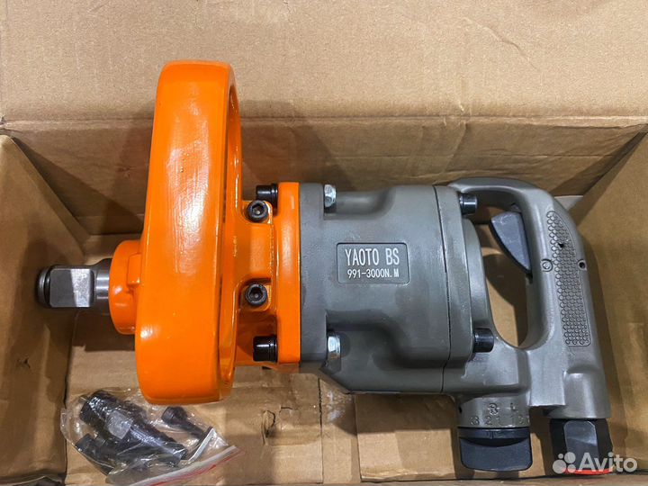 Гайковерт пневматический грузовой 3000 Нм 1