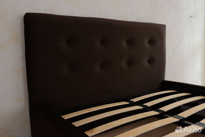 Кровать 120х200 в велюре