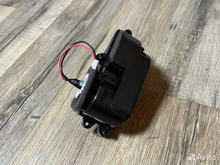 Колесо левое (L) RED RV-R56S