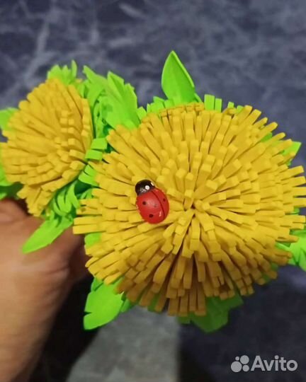 Ободок из одуванчиков ручной работы