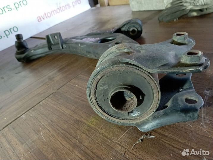 Рычаг подвески передний левый Mazda Cx-7