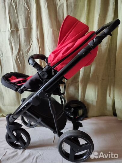Продам коляску 2 в 1