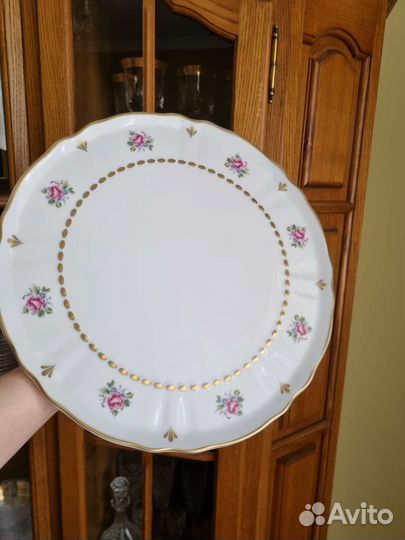 Тортница на ножке Чехия 28см