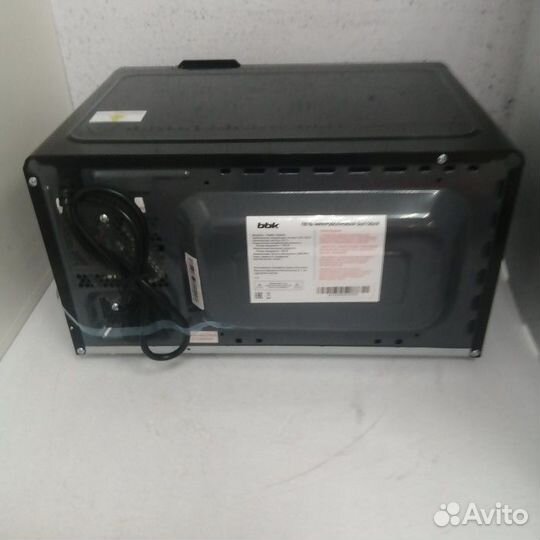 Микроволновая печь BBK 17MWS-782M/B