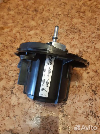 Моторчик печки w204