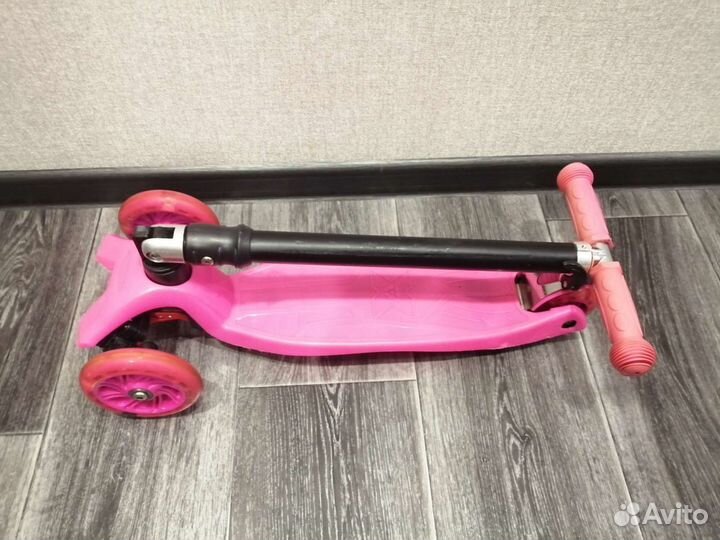 Самокат трёхколёсный детский