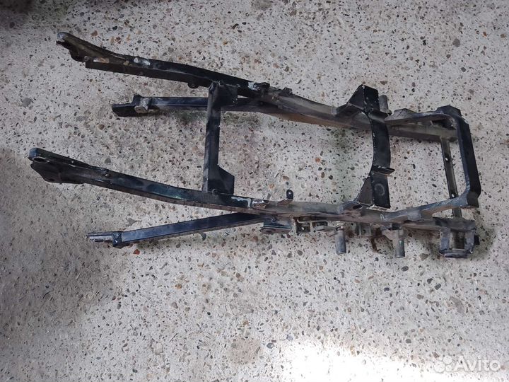 Подрамник Кавасаки GPZ 750