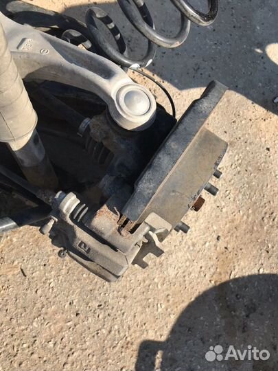 Суппорт тормозной задний правый nissan pathfinder