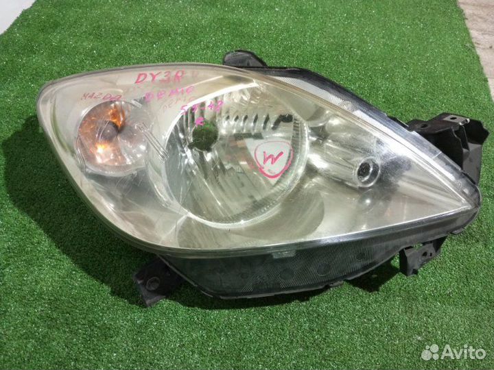 Фара галогеновая правая Mazda Demio DY3R