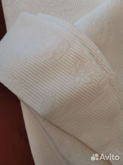 Блеквива. Икеа. Белые