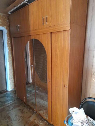 Шкаф для одежды бу