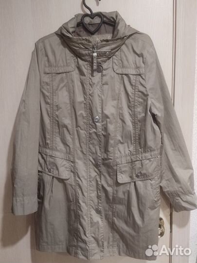 Женская весенняя верхняя одежда