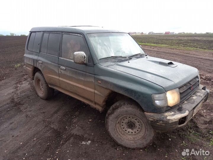 Mitsubishi pajero 2 рычаг
