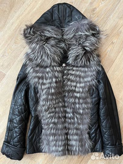 Куртка демисезонная женская 42 44 новая